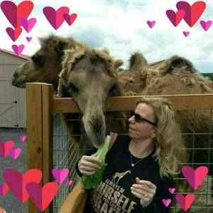 Meet your Posher, Christine